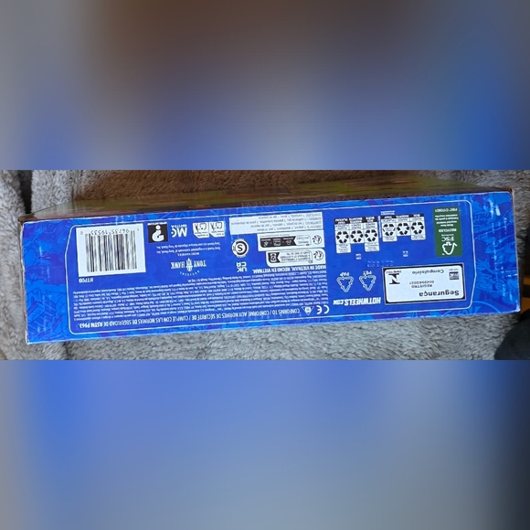 2023 Hot Wheels Tony Hawk Skate Bowl Mattel #HTP09 - Picture 2 of 7